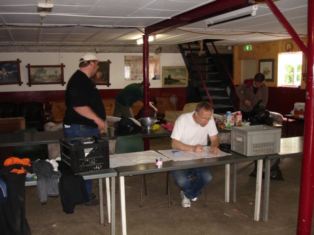2006HWK 181.jpg